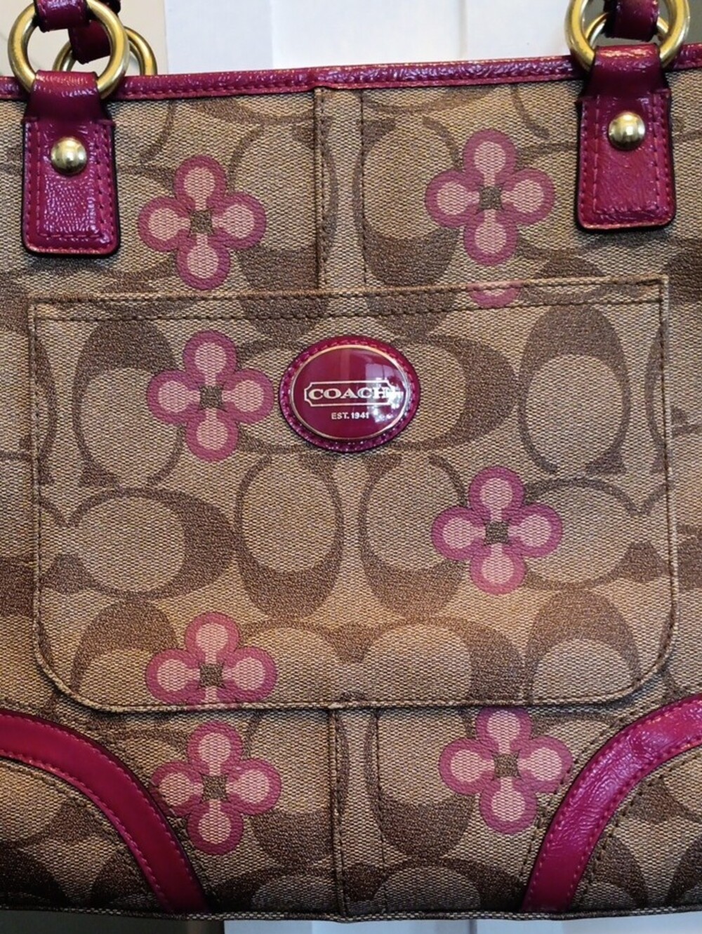 ^ Coach Peyton Signature Pink Clover Pocket Small Tote - Picture 3 of 16